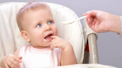 Naukowcy krytykują pokarm dla niemowląt wzbogacony fluorem
