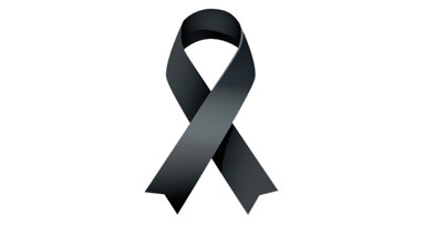 Comienza el luto oficial en España por las víctimas del coronavirus