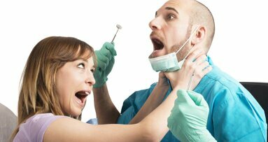 Il modo in cui i dentisti vedono se stessi influenza come  si relazionano con i pazienti “difficili”