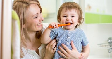 Falta de orientação pode atrasar a primeira consulta da criança ao dentista