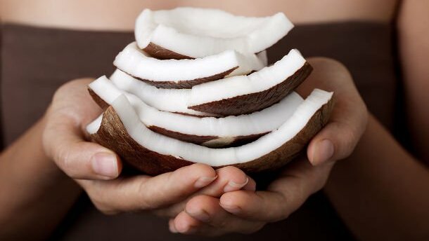 椰子油可以帮助减少蛀牙