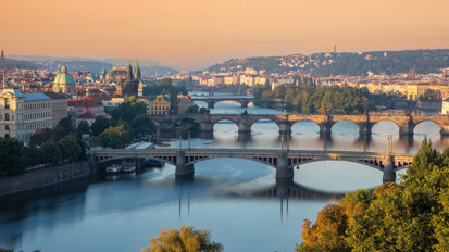Bốn ngày dành cho nội nha — ROOTS SUMMIT tiếp tục diễn ra ở Praha