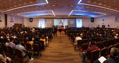 Impresionante congreso de UNAM