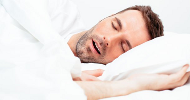 La respiración por la boca durante el sueño aumenta el riesgo de caries