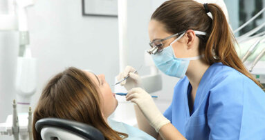 Estudo relata baixa taxa de infecção por SARS-CoV-2 entre higienistas dentais nos EUA