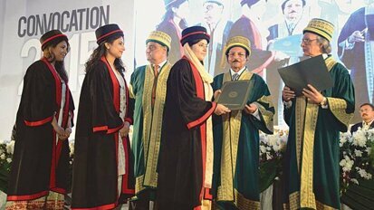 12th ZMU Convocation held Youth can now play a pivotal role in improving the healthcare system : Qaim Ali Shah
